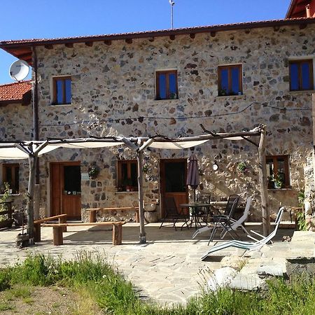 Azienda Agrituristica Risveglio Naturale Varese Ligure Exterior foto