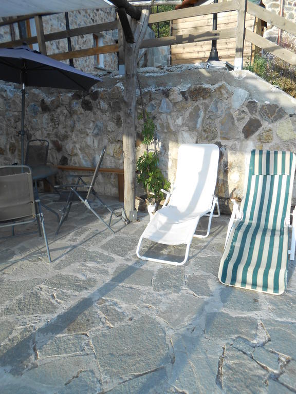 Azienda Agrituristica Risveglio Naturale Varese Ligure Exterior foto